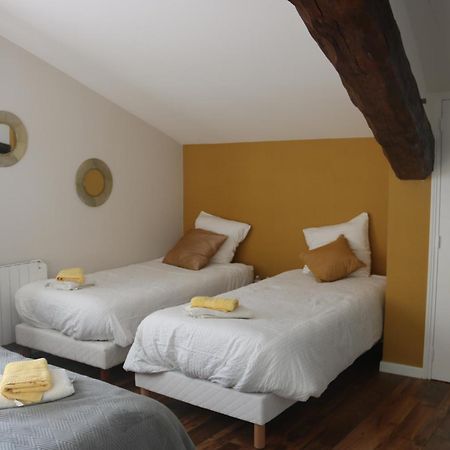 Hotel "Les Peyres" Lamothe-Landerron Exteriér fotografie