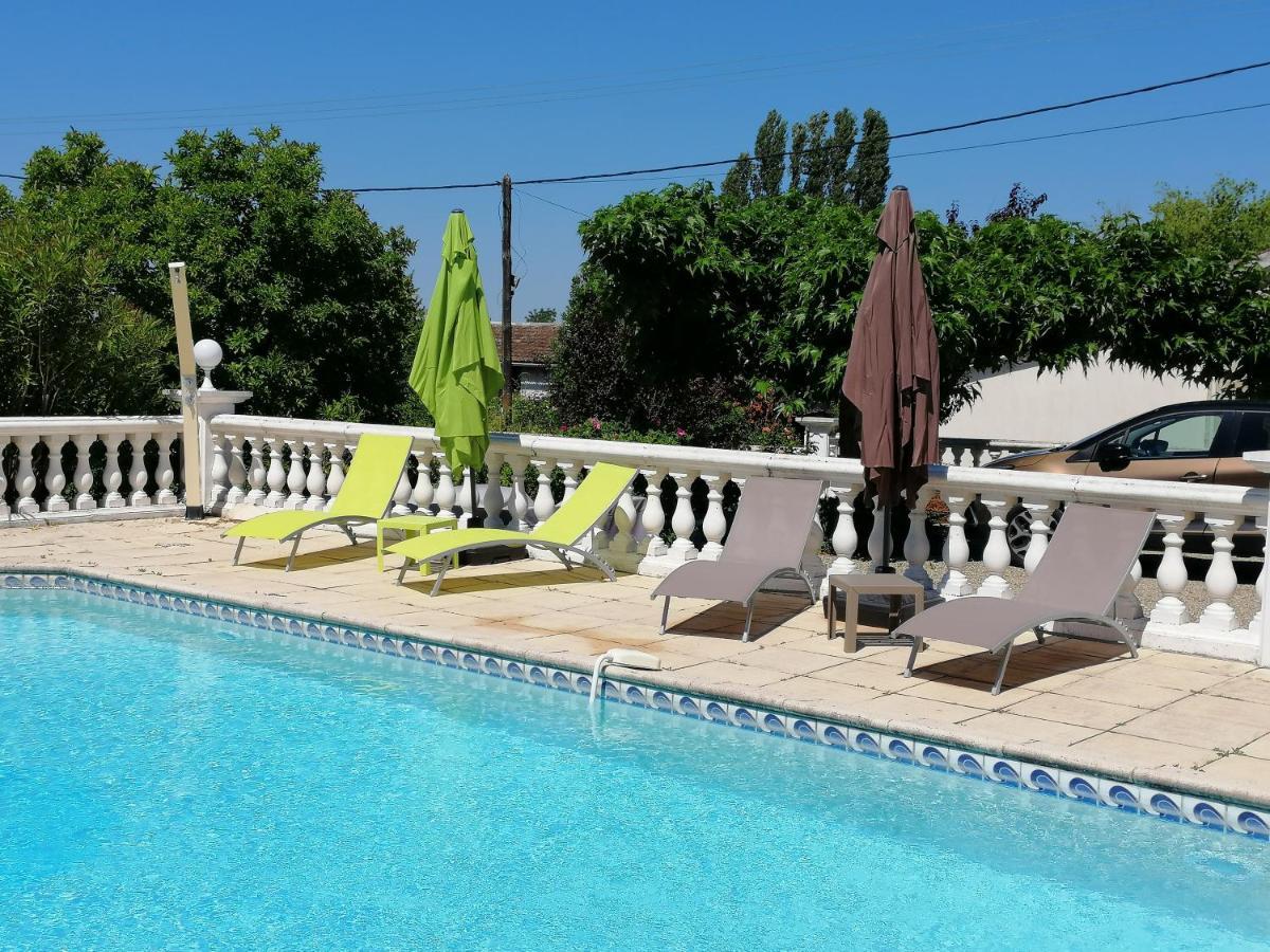 Hotel "Les Peyres" Lamothe-Landerron Exteriér fotografie