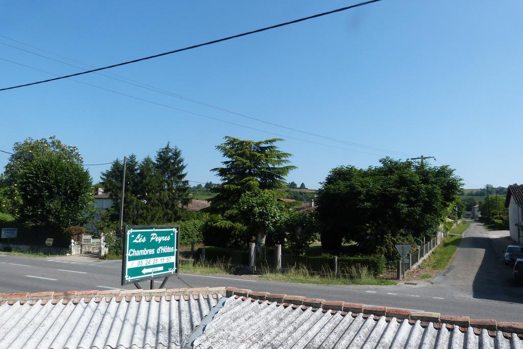 Hotel "Les Peyres" Lamothe-Landerron Pokoj fotografie